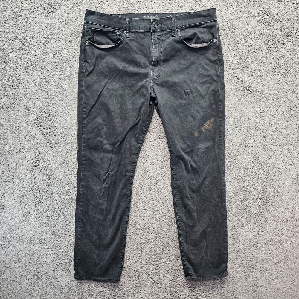 Lucky Brand Jeans Men Size 36x30 Black Denim 121 Slim Straight